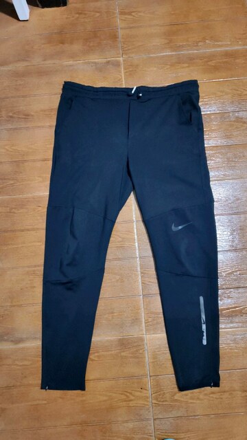 #Nike eşofman altı..