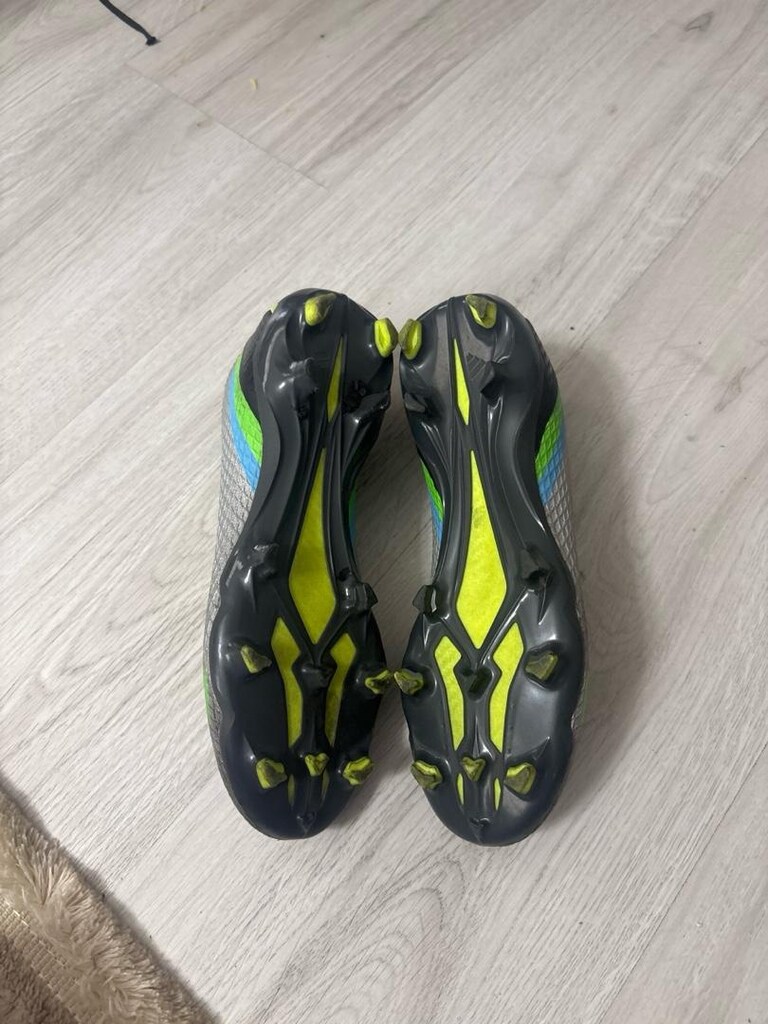 Adidas krampon 38 - 4