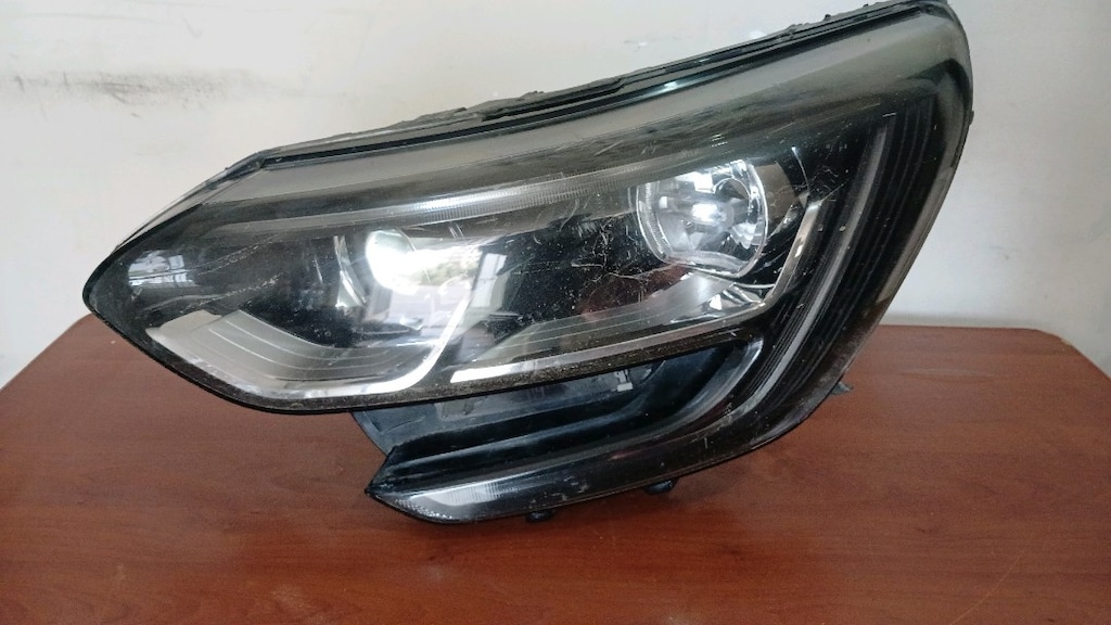 RENAULT MEGANE 4 TOUCH SOL FAR ORJİNAL ÇIKMA KARGO OLUR DOLU - 3