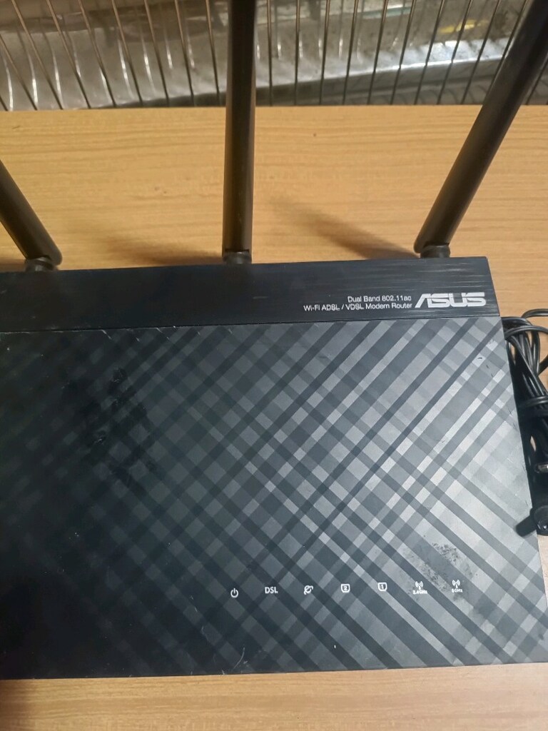 ASUS adsl VDSL 2.4,5ghz modem sağlam temiz çalışır durumda alana hayır - 2