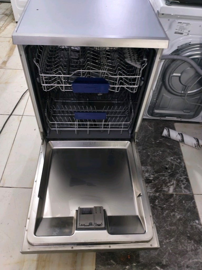 6.000 TL Etkin Siemens inox 4 programlı dijital ekran çok temiz bulaşı - 6
