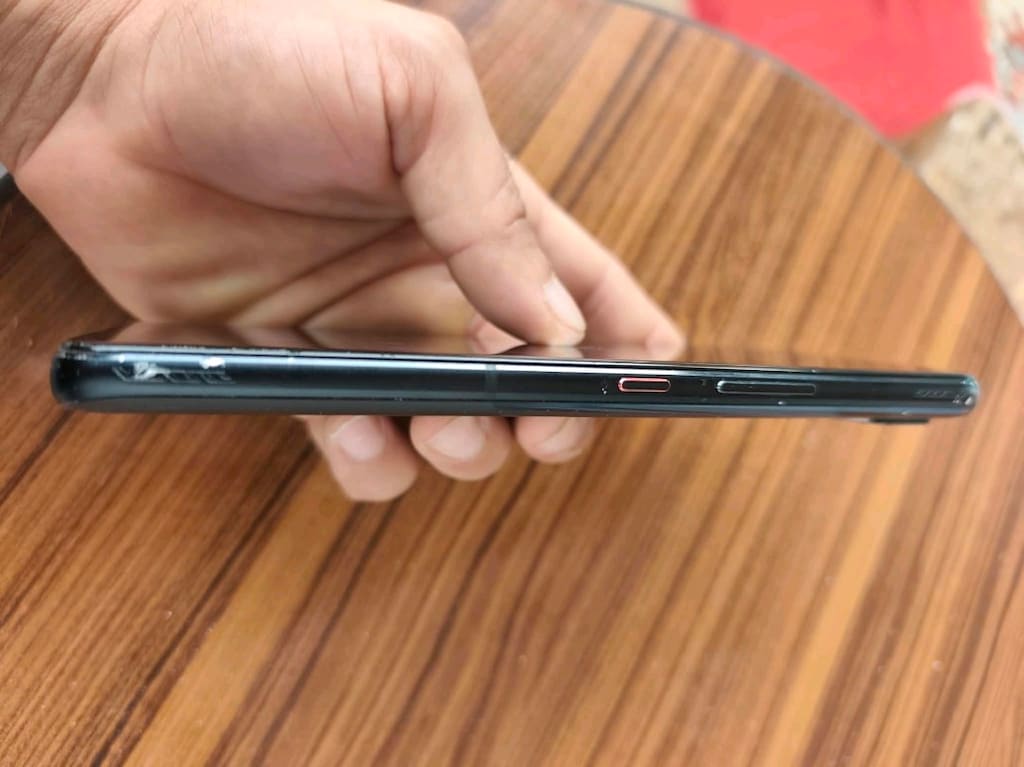 Asus rog phone 7 - 5