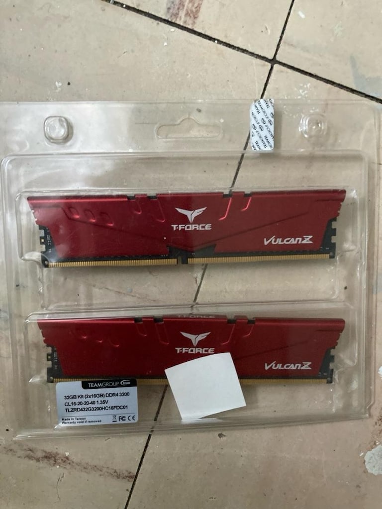 2x16 32Gb t force Ram - 2