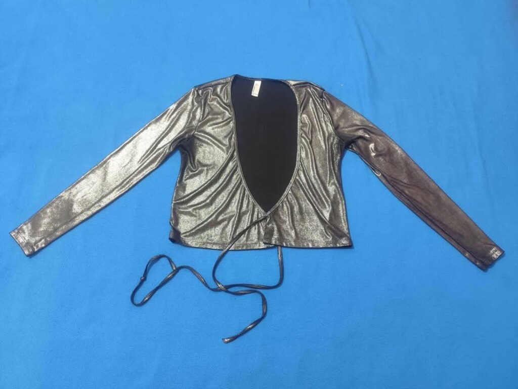 Nadir American Apparel Gümüş Parlak Uzun Kollu Crop Hırka - 3