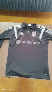 #Adidas Beşiktaş sweat ..Yazıları silinmiş ama bu şekilde de güzel..