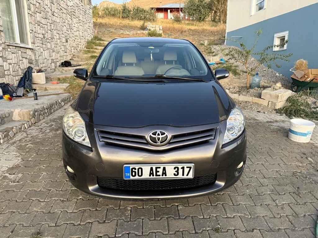 MEMURDAN 2011 Model 1.4 Dizel Otomatik Toyota AurisVites (Acil) - 6