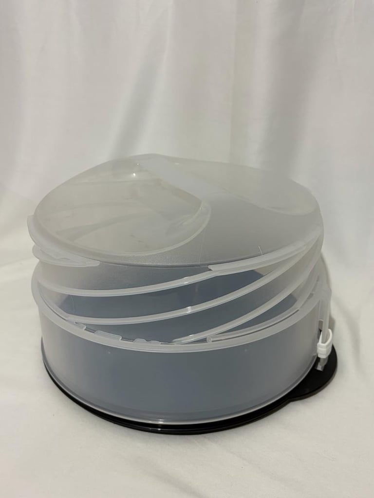 Tupperware Pasta Saklama ve Taşıma Fanusu kilit özellikli - 2