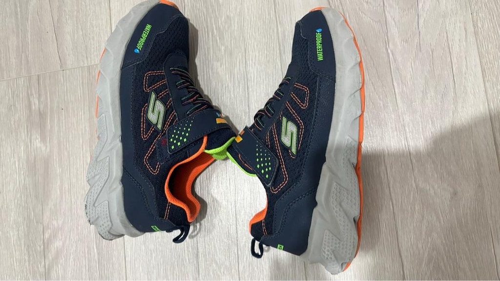 Skechers su geçirmez erkek çocuk ayakkabısı - 4