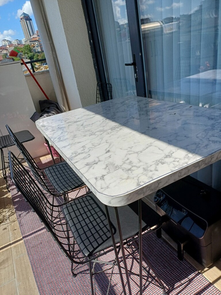Sıfır Ayarında Evide dan almıştım,6 Ay kullanıldı balkon mutfak masası - 3