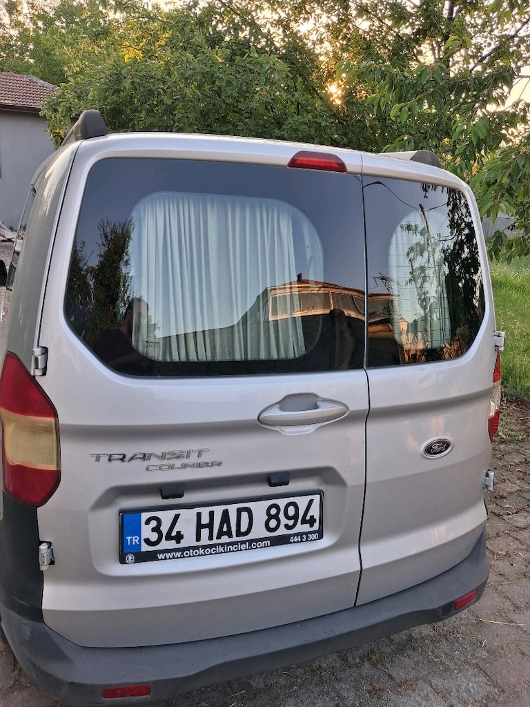 ford transit courier 2014 1.6 deluxe - 4