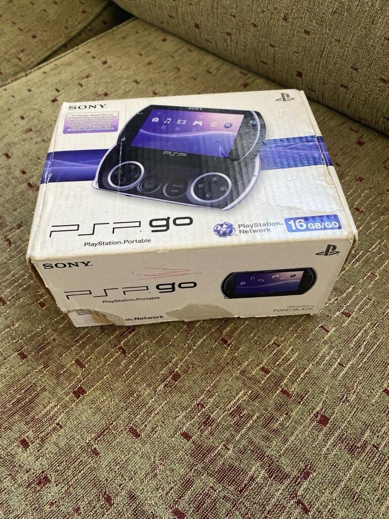PSP GO - 4
