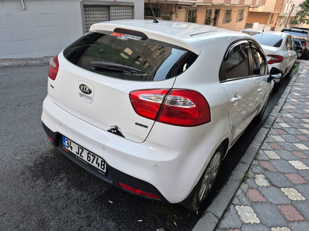 SAHIBINDEN DEĞİŞENSİZ 2013 1.4 DIZEL KIA RIO FANCY - 5
