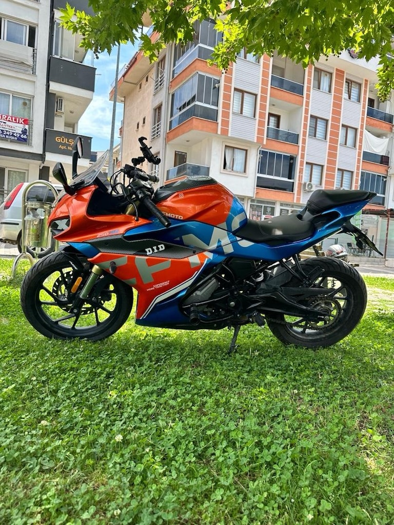 CF Moto 25 SR - 2