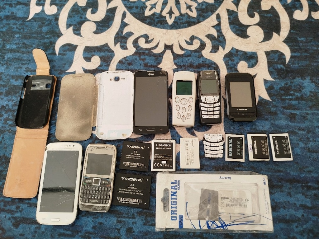 TUŞLU-DOKUNMATİK TELEFONLAR-BATARYALAR - 2