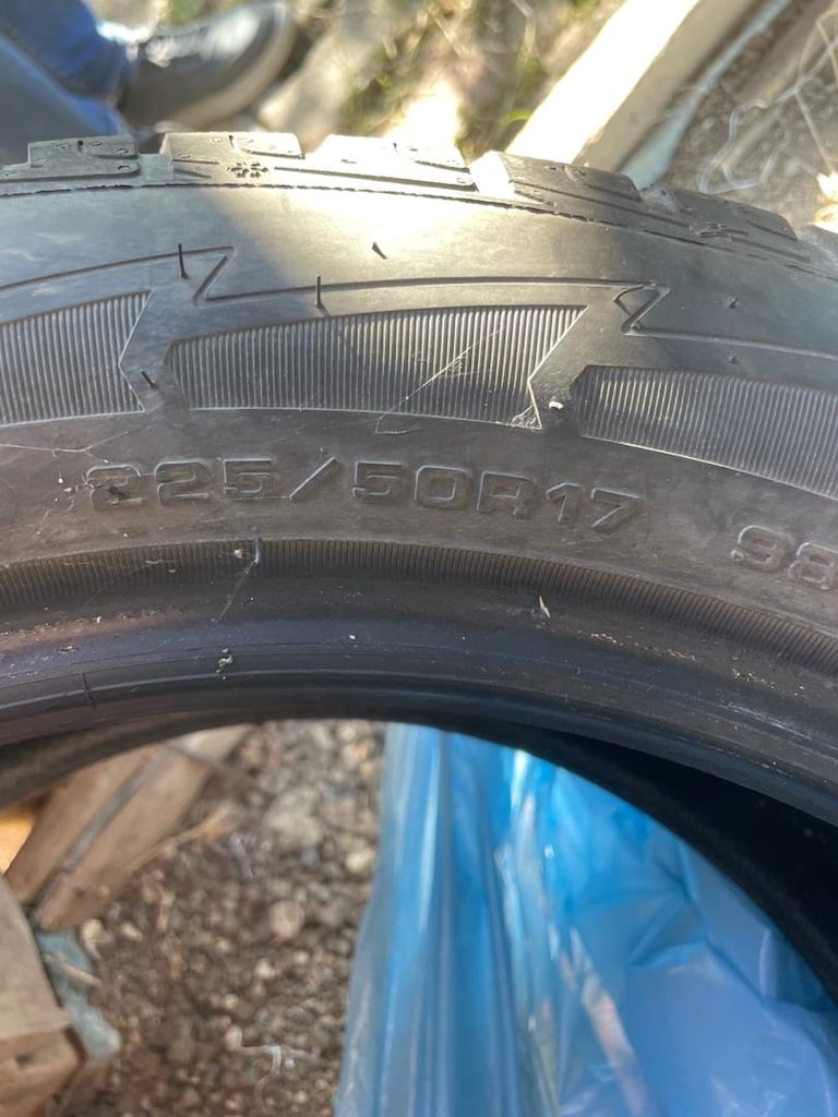 225 50 r17 kış lastiği - 2