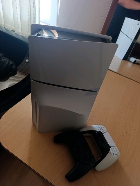 PS5 1 TB Slim Edition CDLi