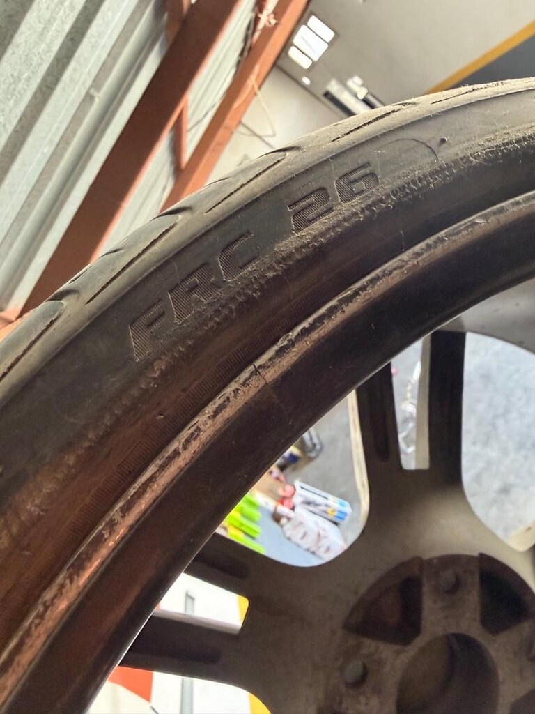 PORSCHE jant lastik 19 inç - 3
