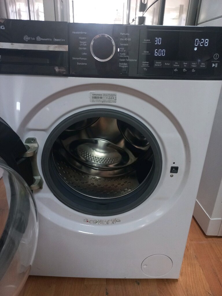 Sıfırdan Farksız 3 Yıllık Vifi Bağlantılı Grunding Çamaşır Makinesi! - 12