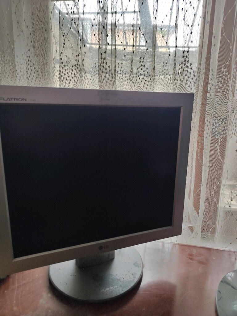 LG marka monitor 2 adet tek fiyatı - 2