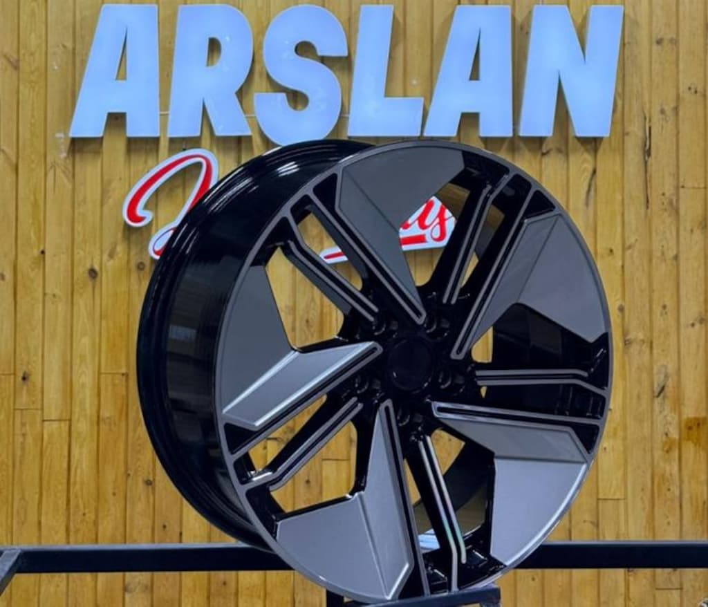 5*112*18*8.0 ET40 CH66.45 BLACK SİLVER DİAMOND E-TRON JANT - 2