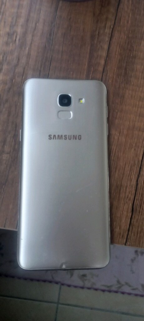 Samsung j 6 - 2