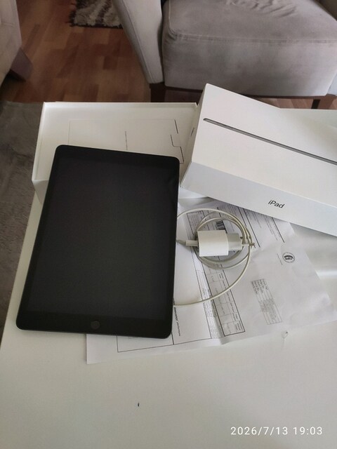 iPad 9.nesil 256 GB sıfır ayarında 64gb fiyatı yerine 256 GB tablet