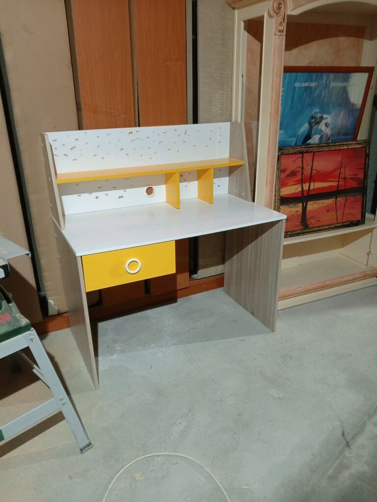 çalışma masası - 2