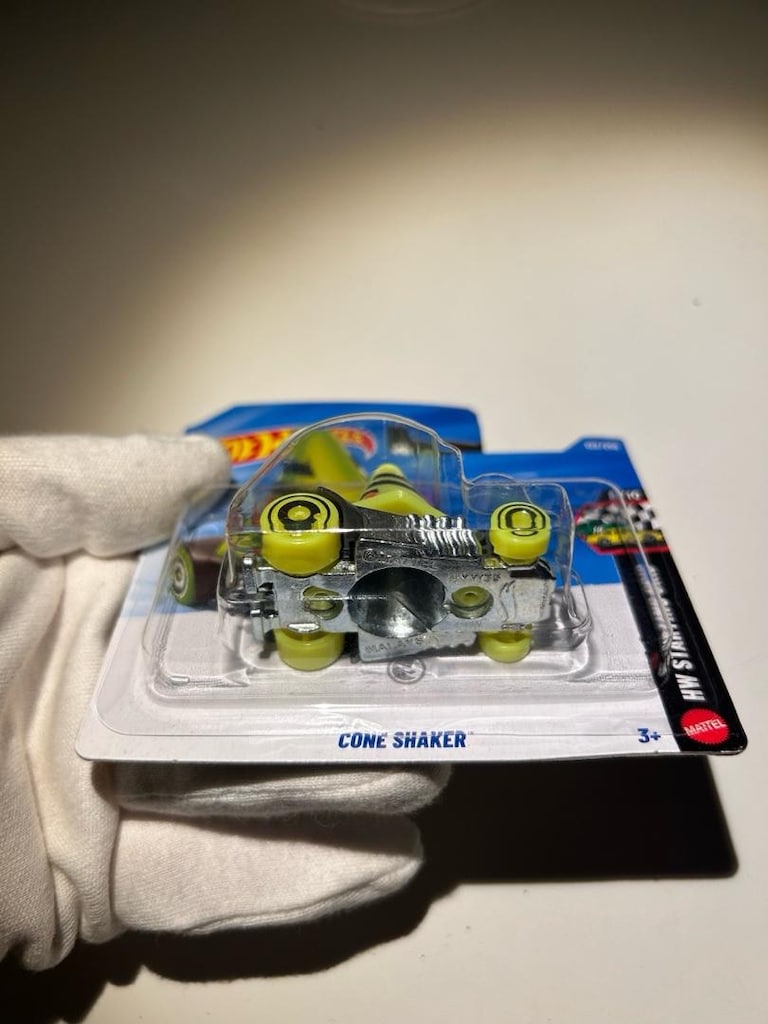 Hot Wheels TH Cone Shaker - 5