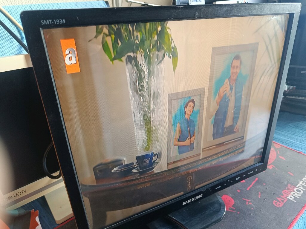 HDMI VGA Hoparlör Monitör& TV 19" süper - 10