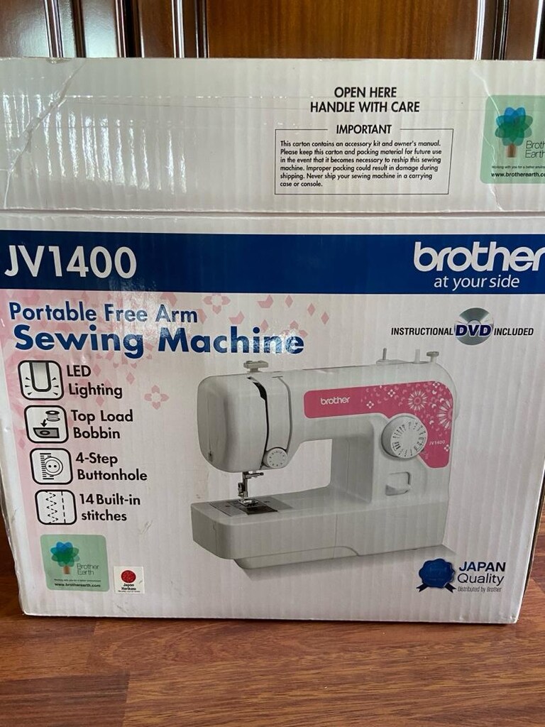 Brother JV1400 model dikiş makinesi - 2
