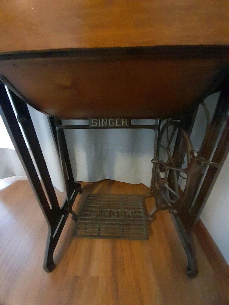 SİNGER dikiş makinesi - 2