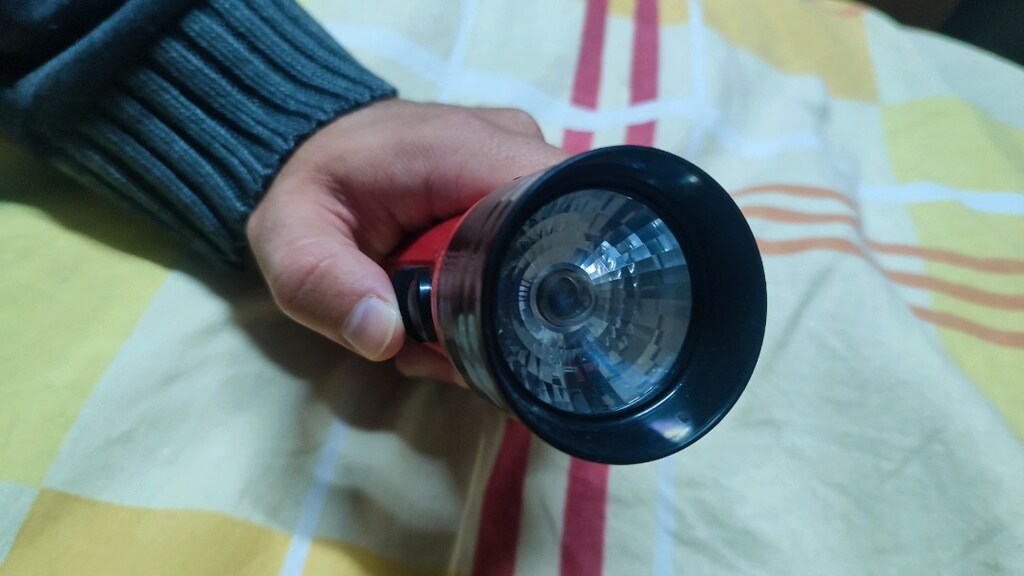 Panasonic tombul pilli el feneri - 2