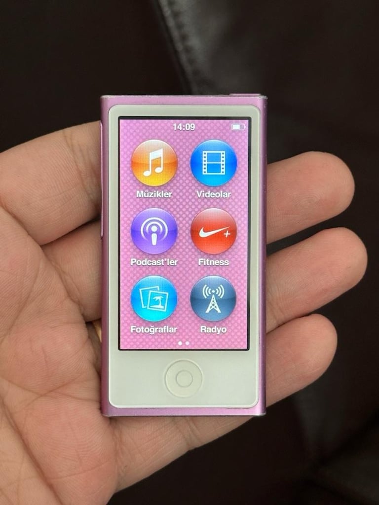 Apple iPod Nano 7. Nesil 16 GB Pembe
