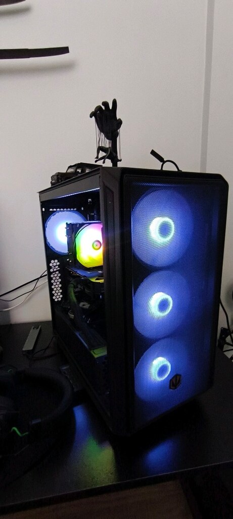 Canavar Gaming PC - Ryzen 5 7500F / RTX 5060 OC 8GB / 16GB RAM - 4