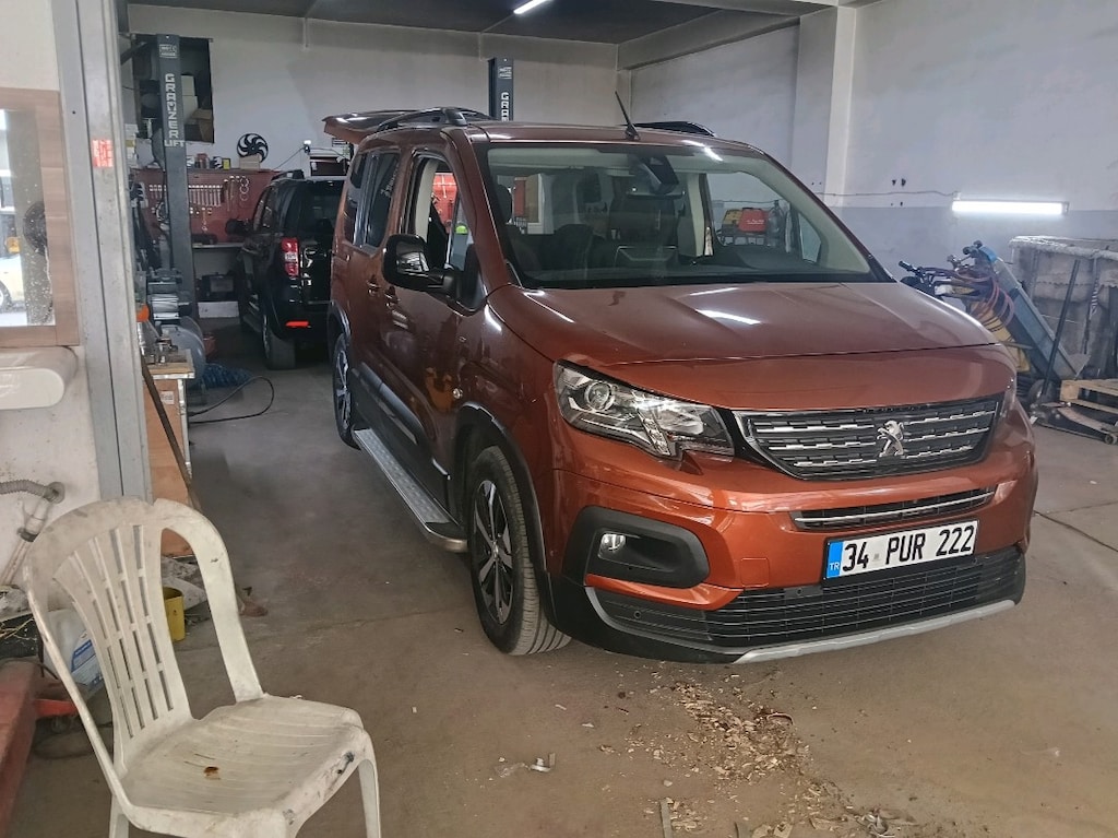 Peugeot RIFTER
