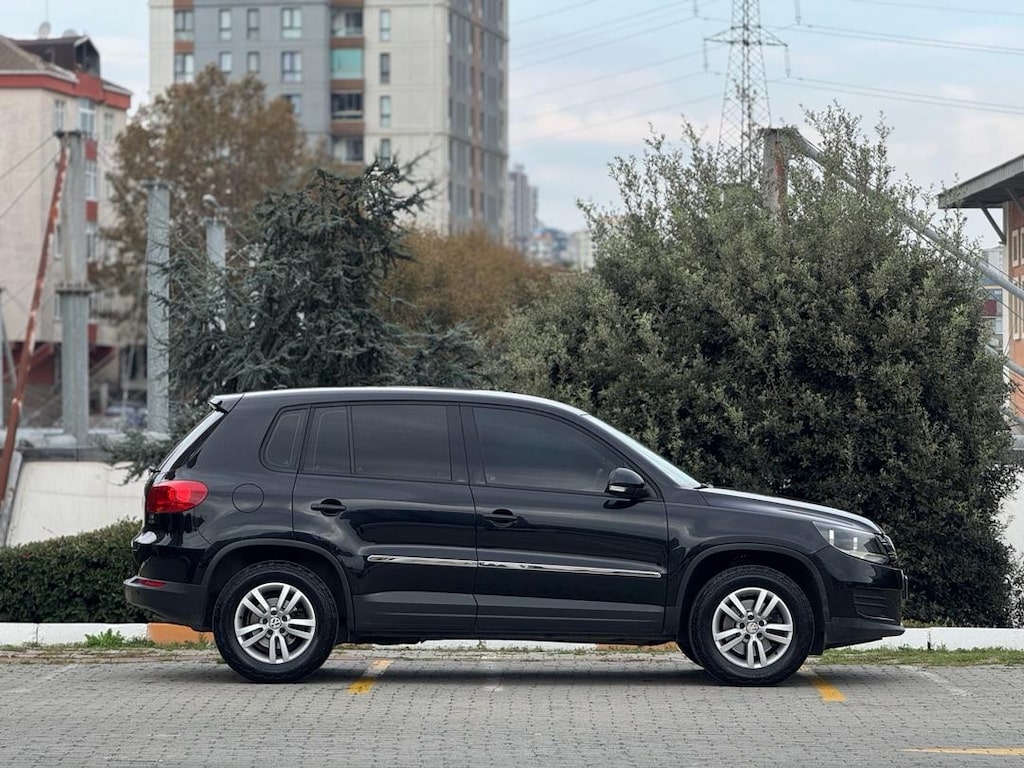 2012 model wosvagen Tiguan - 16
