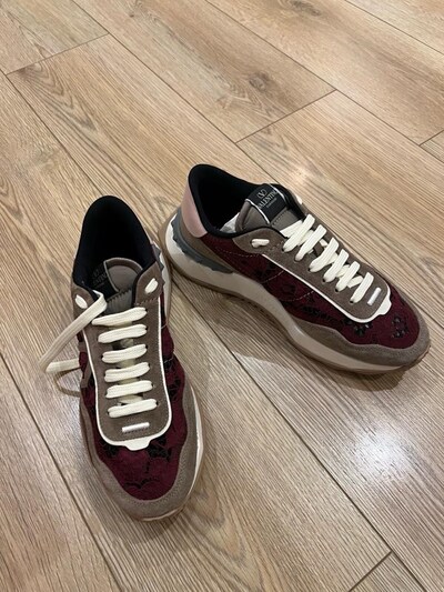 valentino sneaker
