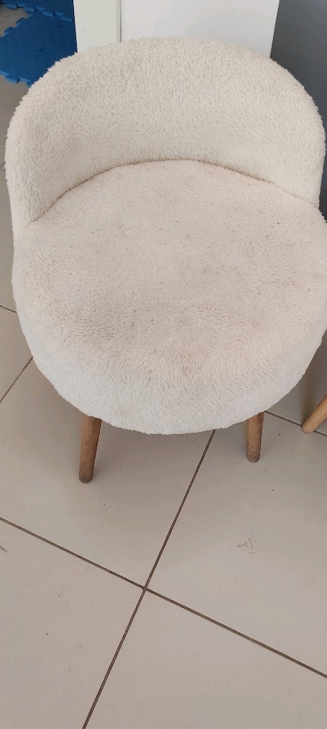 2 Adet Berjer + 1 Puf | Teddy/Bukle Kumaş | Ahşap Ayaklı - 2