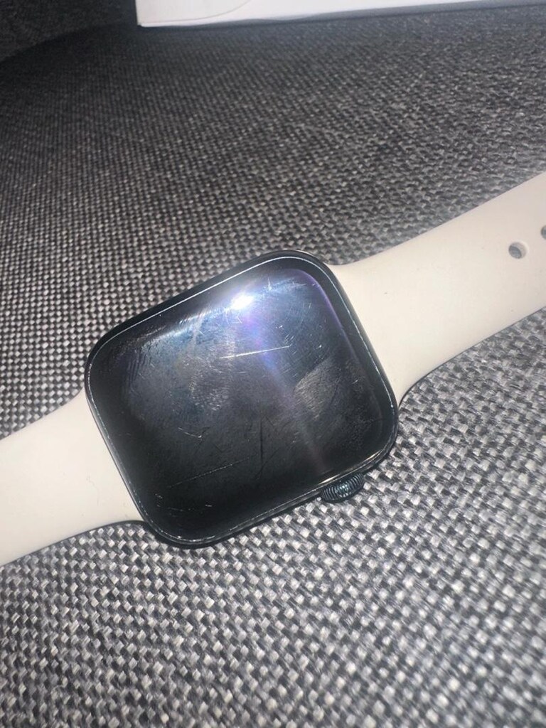 apple watch - 7