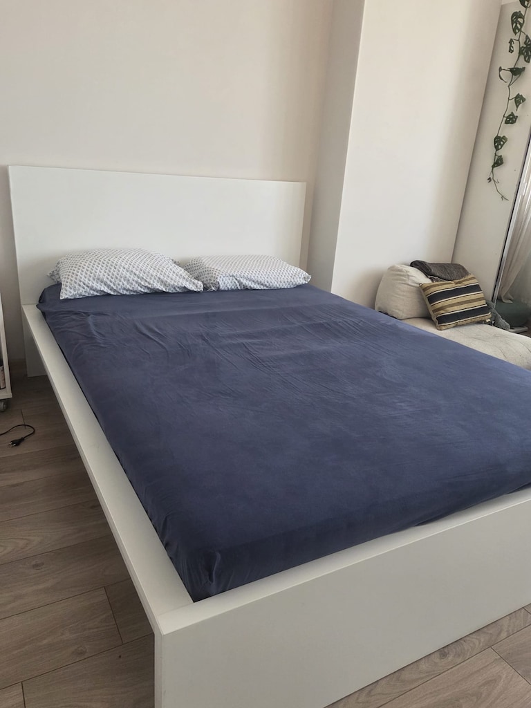 IKEA Malm Çekmeceli Karyola + Hövag Yatak 140x200 - 2