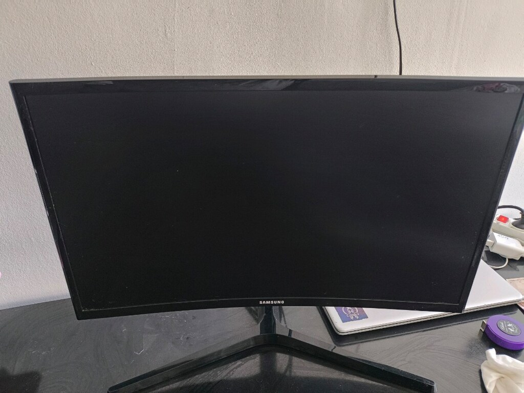 Samsung CRG 5 Curved oyuncu monitoru - 3