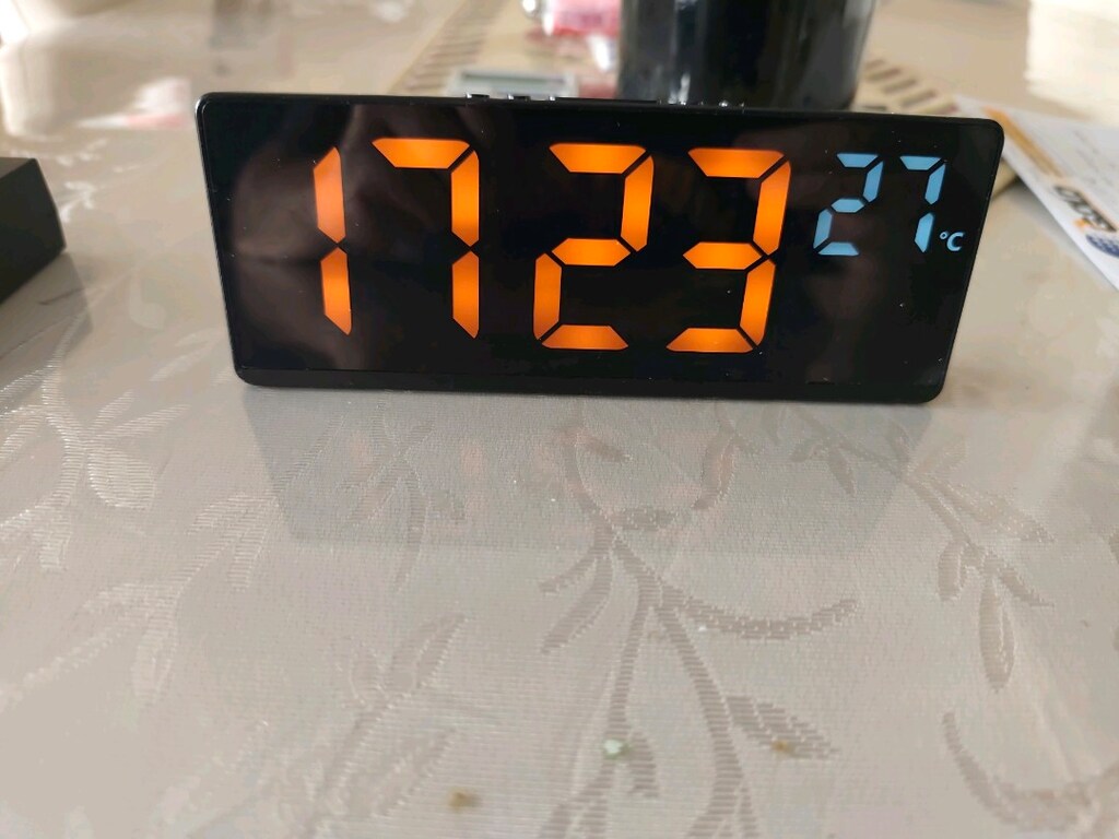 digital çalar saat