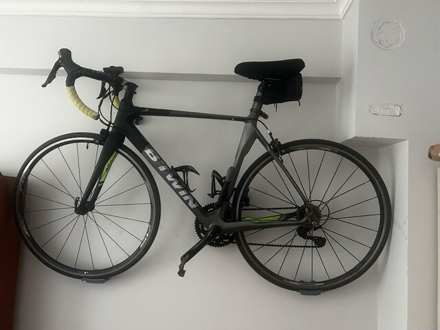 btwin full karbon yarış bisikleti