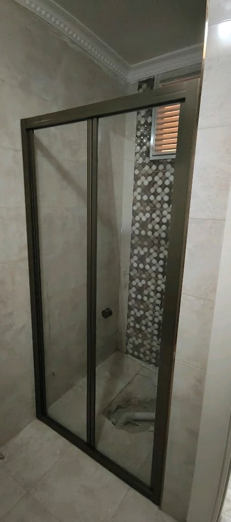 DUŞAKABİNDE FIRSAT - 8