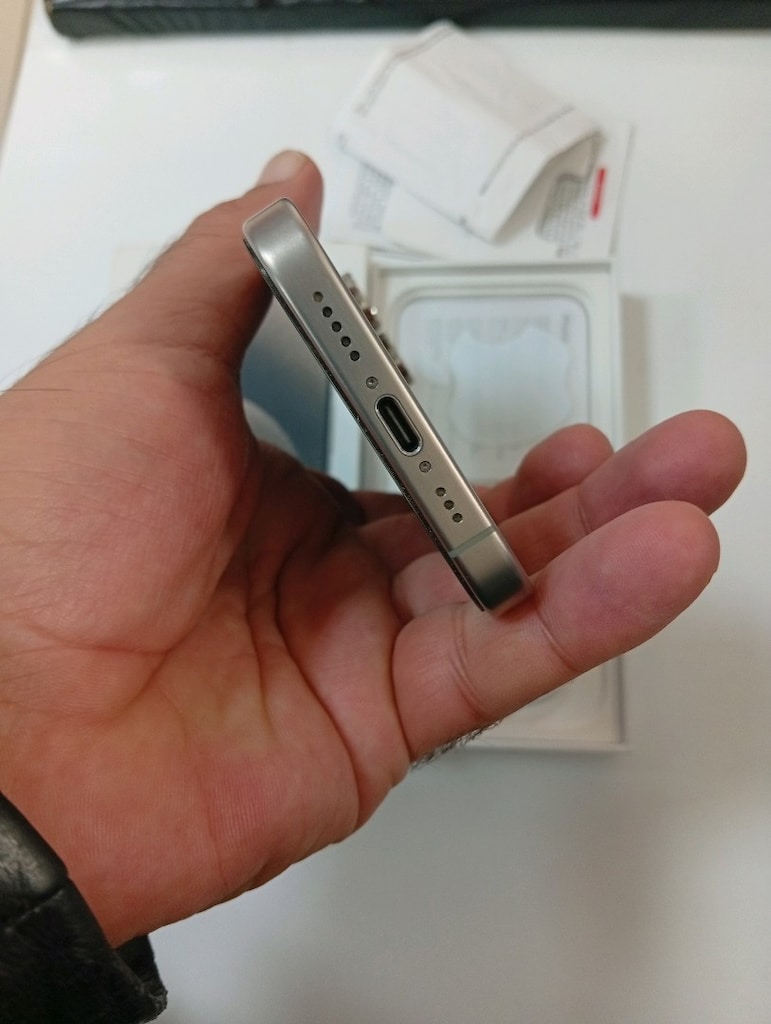 iPhone 15 pro 128gb orjinal tertemiz - 8