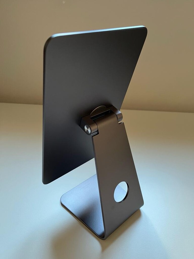 MANYETİK TABLET STANDI - 2