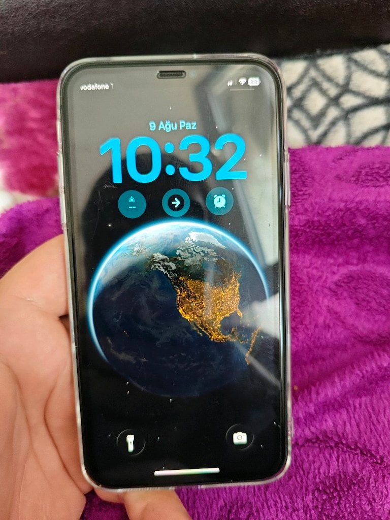 iPhone 11 tr 64 GB - 2