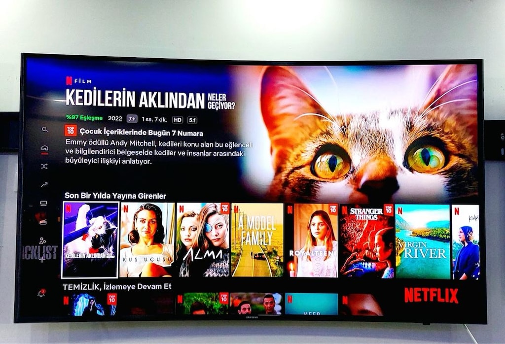 SAMSUNG CURVED 140 EKRAN 4K SMART LED TV - 2
