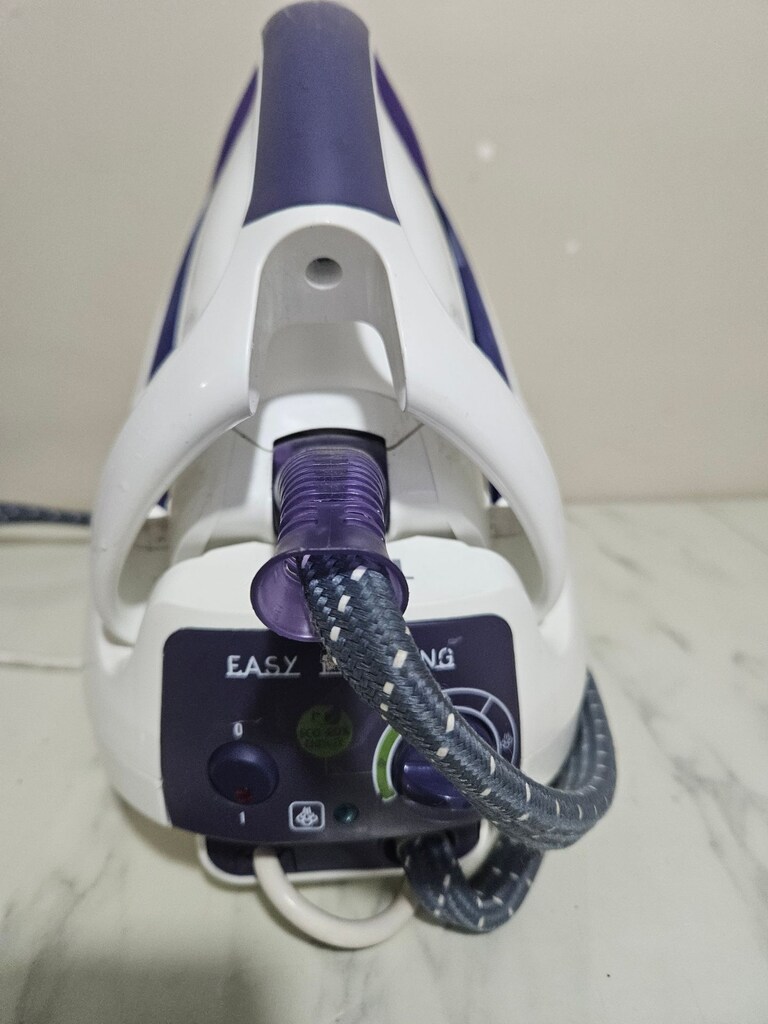 Tefal GV5245 Easy Pressing Ultragliss Tabanlı Buhar Kazanlı Ütü - 7