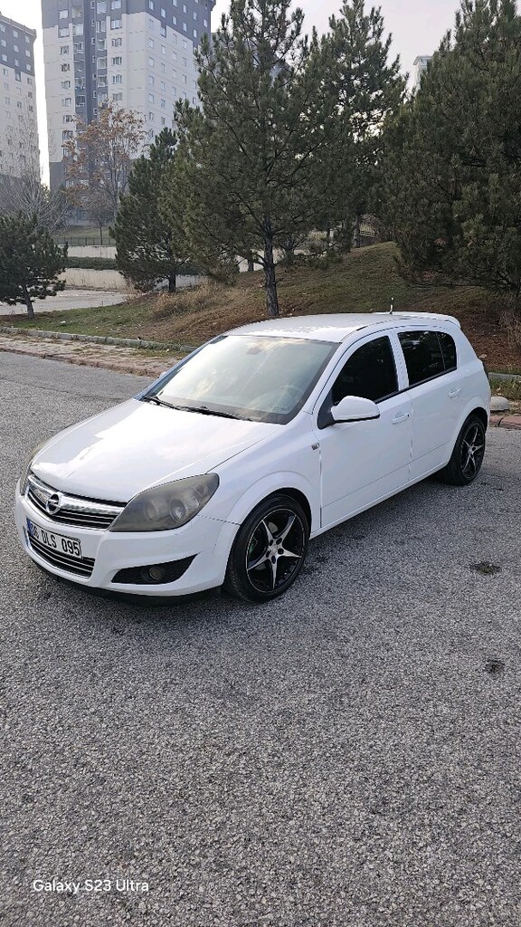 2010 Opel Astra 1.3 CDTI - 2